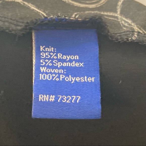 Apt. 9 Black w/ Grey Print Short-sleeved T-Shirt Style Top Petite Large EUC - Picture 4 of 4